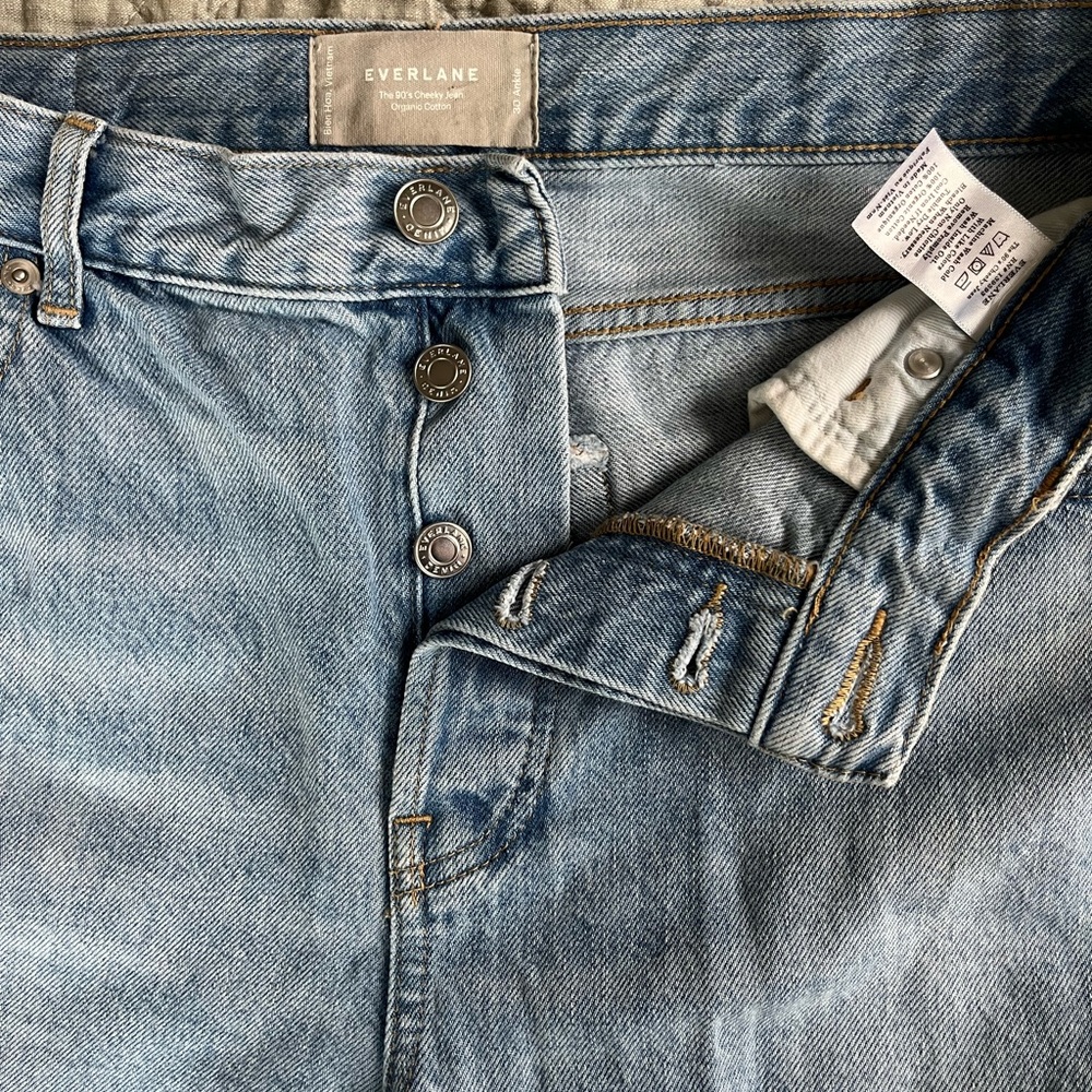 Everlane 90s Cheeky Jean